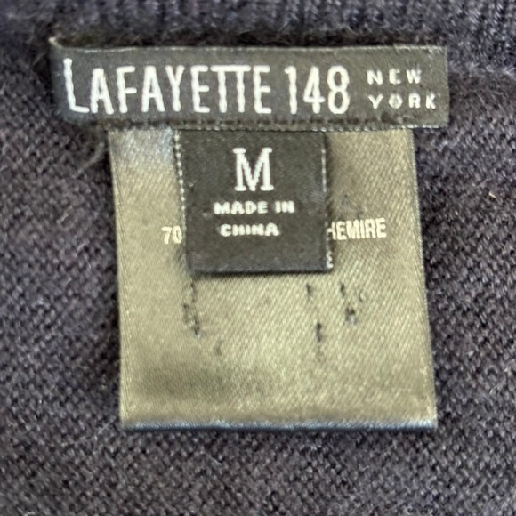 Lafayette 148 Cashmere Silk Sweater Sz M Navy Blue Slouchy Quiet Luxury Oversize - Picture 4 of 7